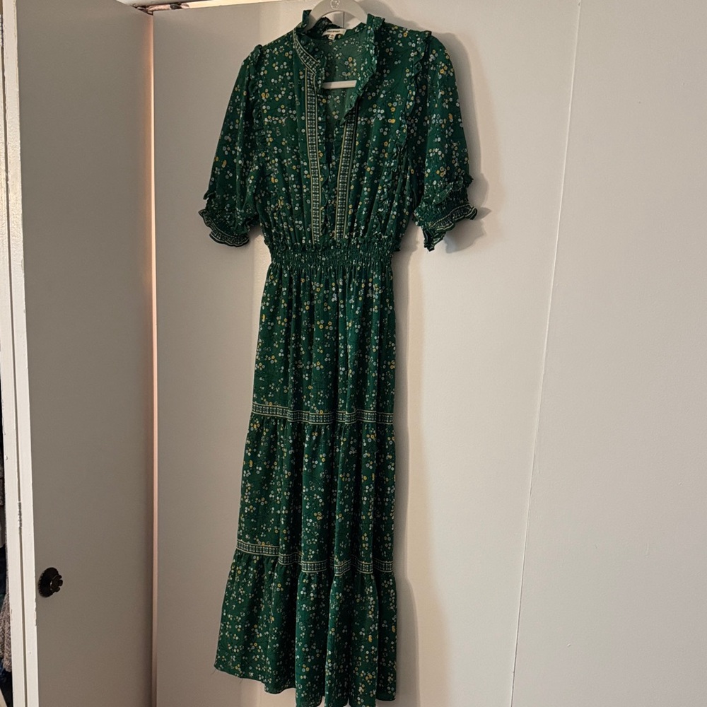 Max Studio Green Floral Midi Dress